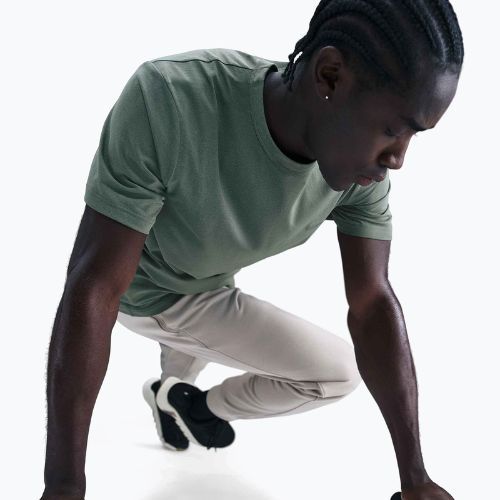 Vyriški marškinėliai Nike Dri-Fit UV Hyverse clay green/clay green