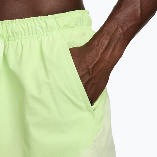 Vyriški šortai Nike Pro Training Dri-Fit 6" light liquid lime/light liquid lime