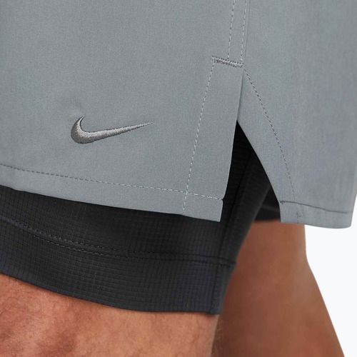 Vyriški šortai Nike Unlimited 2in1 Dri-Fit 7" smoke grey/dark smoke grey/smoke grey