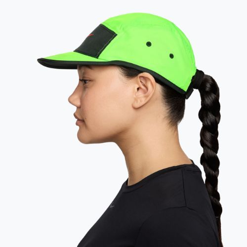 Kepurė su snapeliu Nike Dri-Fit Fly electric green/black spruce/hot lava
