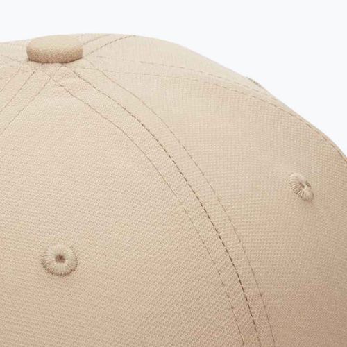 Kepurė su snapeliu Nike Dri-Fit Club khaki/metallic silver