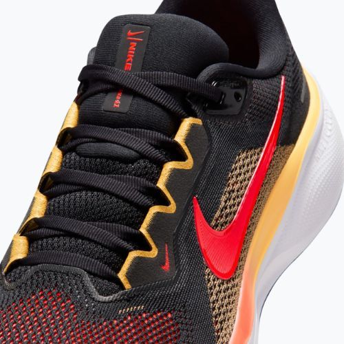 Vyriški bėgimo batai Nike Pegasus 41 black/topaz gold/bright crimson