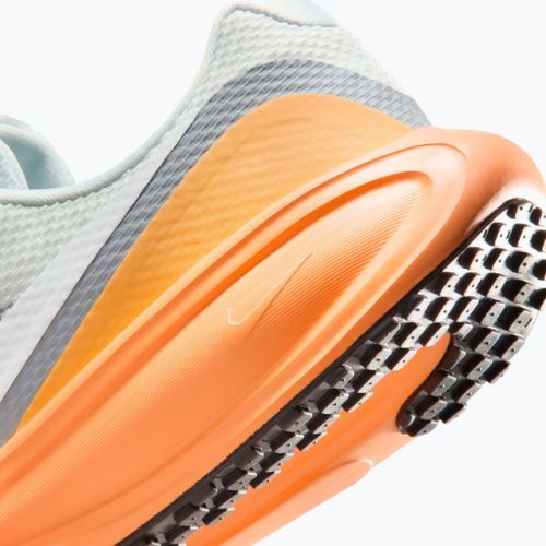 Vyriški bėgimo bateliai Nike Revolution 8 off white/wolf grey/topaz gold/white