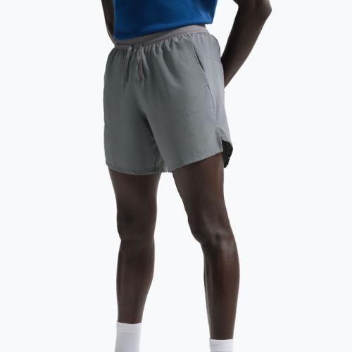 Vyriški bėgimo šortai Nike Stride Dri-Fit Brief-Lined 7" smoke grey