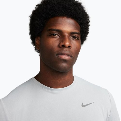 Vyriški bėgimo marškinėliai Nike Miler Dri-Fit UV grey fog/particle grey