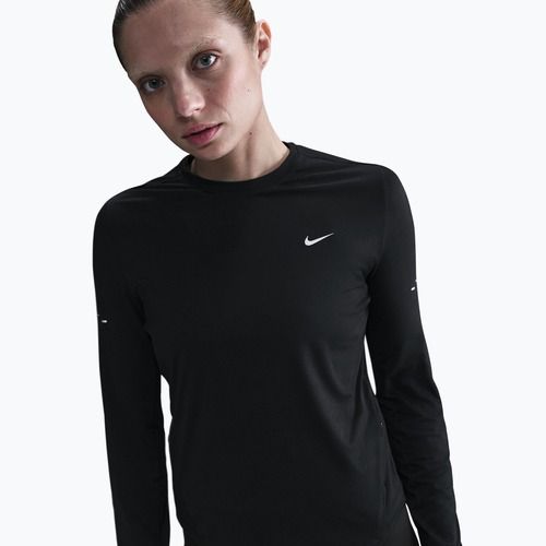Moteriški bėgimo marškinėliai su ilgomis rankovėmis Nike Swift Dri-Fit UV black