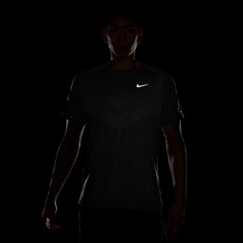 Vyriški bėgimo marškinėliai Nike Stride ADV light violet ore