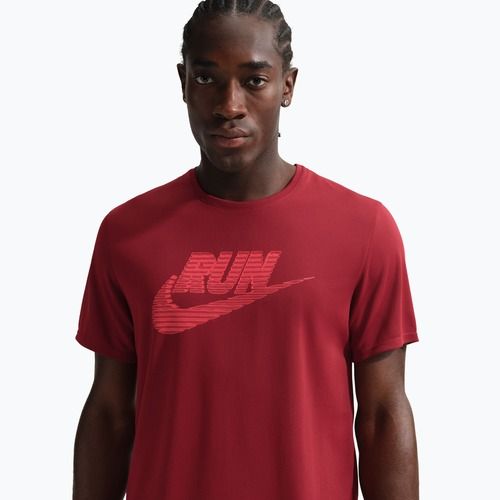 Vyriški bėgimo marškinėliai Nike Miler Dri-Fit UV team crimson/light crimson