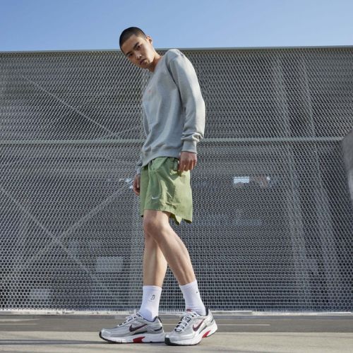 Vyriški bėgimo batai Nike Initiator metallic silver/white/black