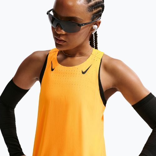 Moteriški bėgimo marškinėliai Nike AeroSwift Dri-Fit ADV Singlet laser orange/black
