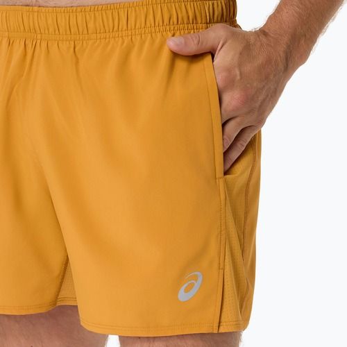 Vyriški bėgimo šortai ASICS Core 5IN sandstorm