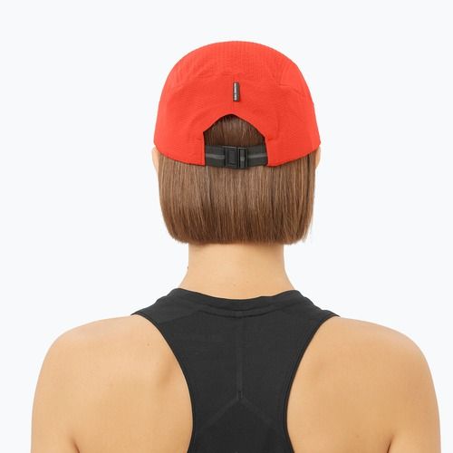 Kepurė su snapeliu Kepurė su snapeliu Salomon Sense Aero fiery red