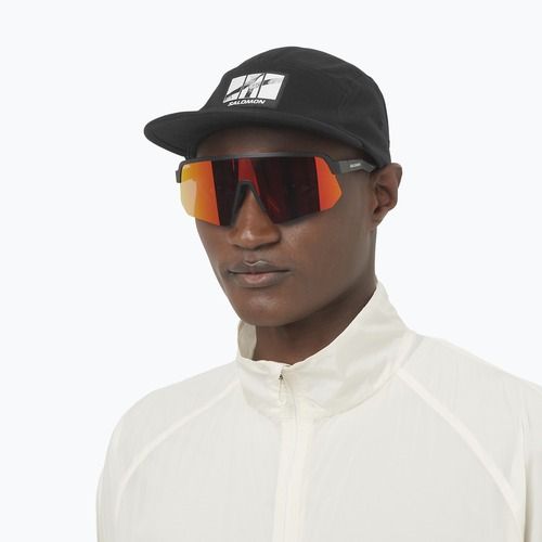 Kepurė su snapeliu Salomon Wild Rays 5 Deep black panel