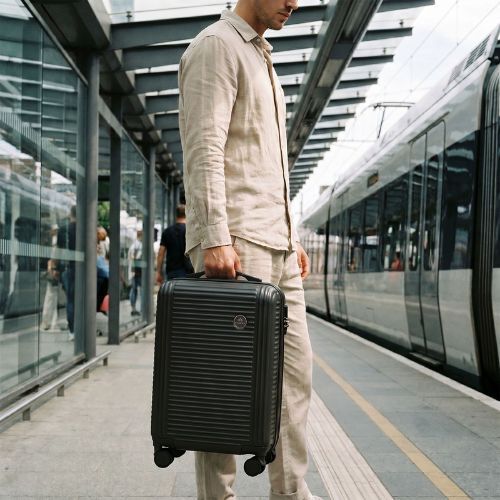 Rankinė kelioninė KADVA Palero 38 l juoda