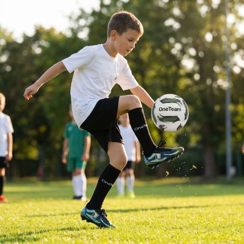 Vaikiškas futbolo komplektas OneTeam Precision Set marškinėliai ir šortai balti