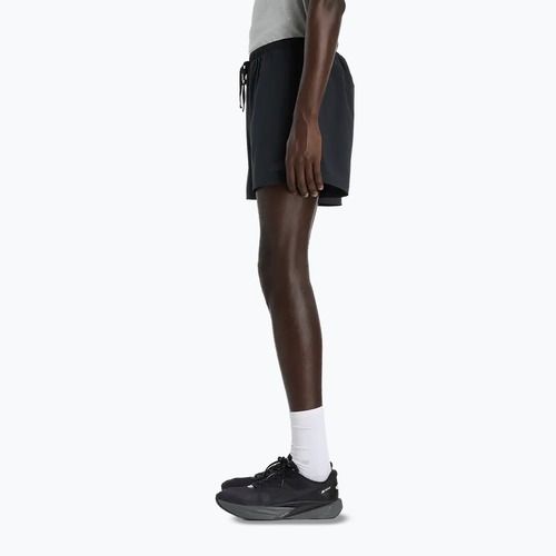 Vyriški bėgimo šortai New Balance Run Essentials 5" black
