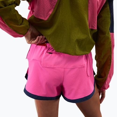 Moteriški bėgimo šortai New Balance Run Essentials 3" pink heat