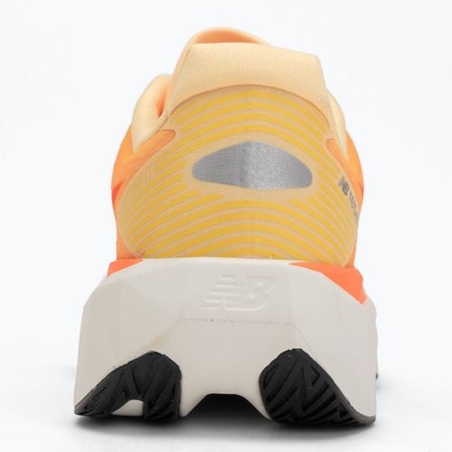 Vyriški bėgimo batai New Balance FuelCell Rebel V5 tangerine heat/silver metallic