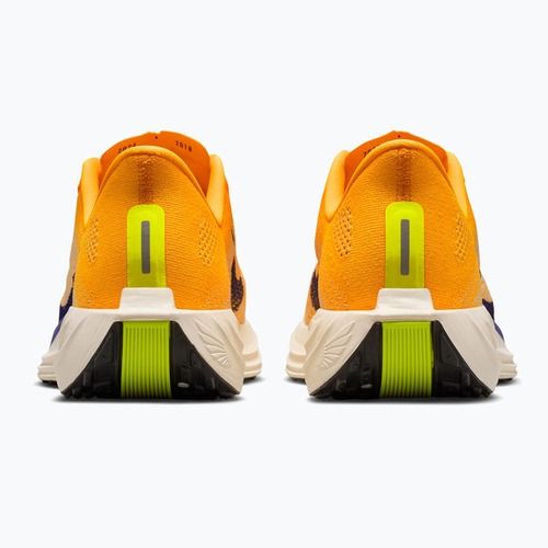 Vyriški bėgimo batai Nike Pegasus Plus laser orange/alabaster/sail/indigo burst