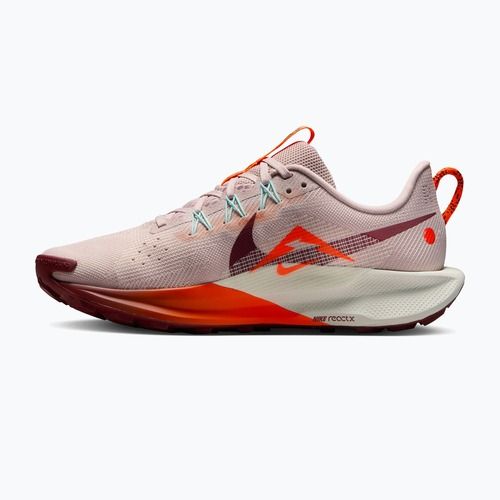Moteriški bėgimo batai Nike Pegasus Trail 5 silt red/hyper crimson/dark team red