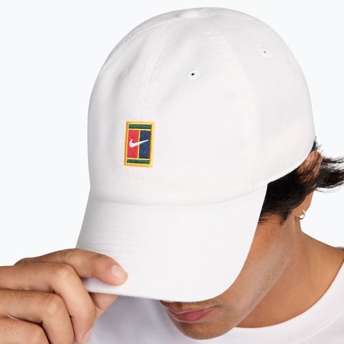 Kepurė su snapeliu Nike Club Unstructured white