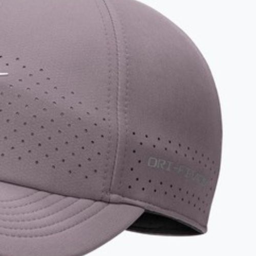 Kepurė su snapeliu Nike Dri-Fit ADV Club light violet ore/white