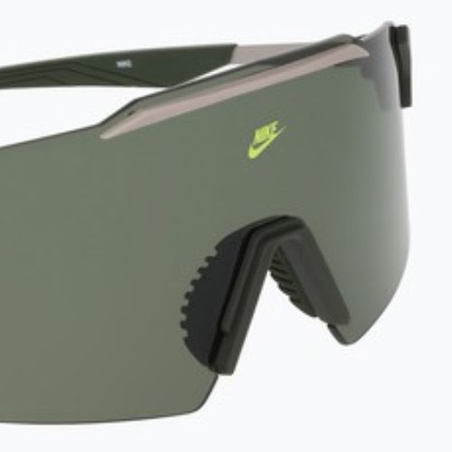 Akiniai nuo saulės Nike Limitless Shield sequoia/green