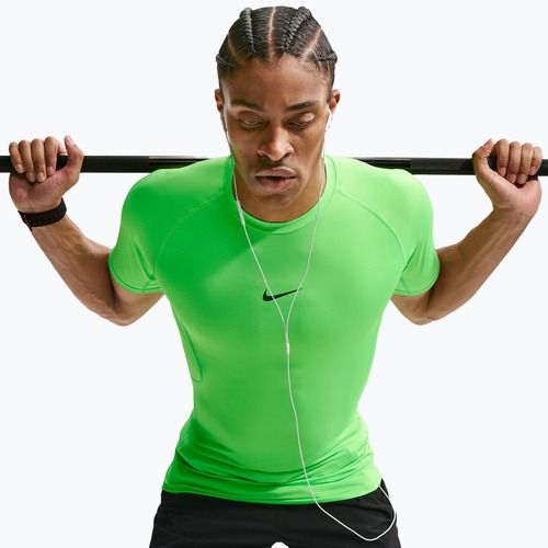 Vyriški treniruočių marškinėliai Nike Pro Dri-Fit Tight Fitness green strike/black
