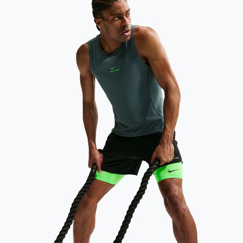 Vyriški treniruočių šortai Nike Pro Dri-Fit Fitness Long green strike/black