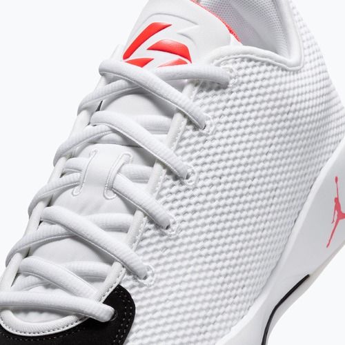 Vyriški krepšinio batai Nike Jordan Luka 77 white/black/sail/bright crimson