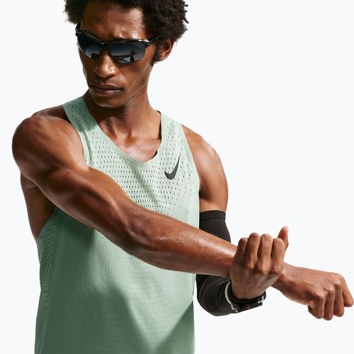Vyriški bėgimo marškinėliai Nike AeroSwift Dri-Fit ADV steam/black