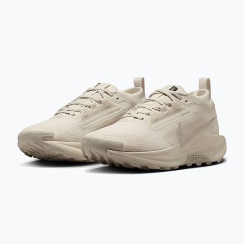 Moteriški bėgimo batai Nike Pegasus Trail 5 GTX light orewood brown/safety orange/cream Ii