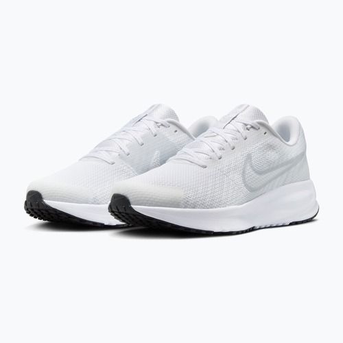 Vyriški bėgimo batai Nike Run Defy white/black/pure platinum