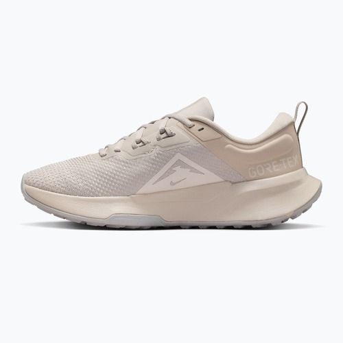 Moteriški bėgimo batai Nike Juniper Trail 2 GORE-TEX cream Ii/light orewood brown