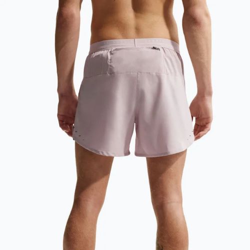 Vyriški šortai Nike Stride Dri-Fit Brief-Lined 5" particle rose