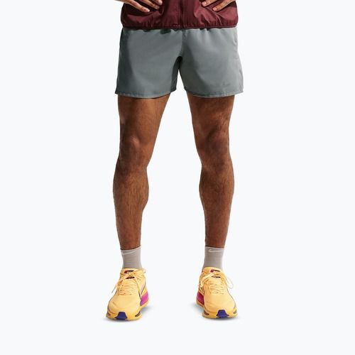 Vyriški šortai Nike Miler Dri-Fit Brief Lined 5" smoke grey/smoke grey