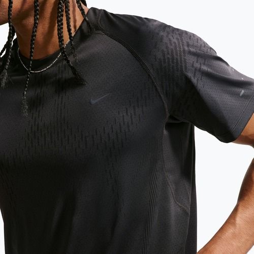 Vyriški bėgimo marškinėliai Nike Stride Dri-Fit ADV off noir/black