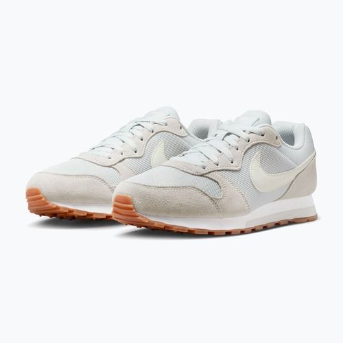 Moteriški batai Nike MD Runner 2 photon dust/white/gum med brown/sail
