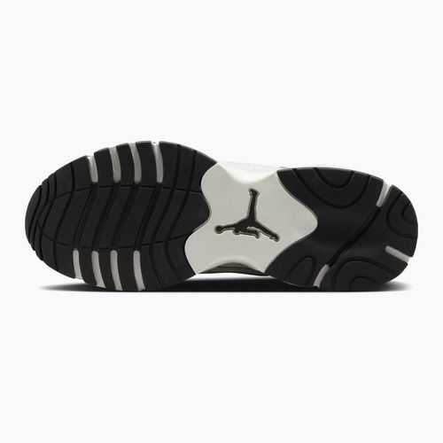 Moteriški batai Jordan Trunner Flow summit white/metallic silver/black