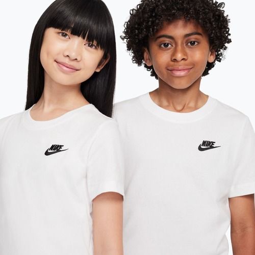 Vaikiški marškinėliai Nike Sportswear white