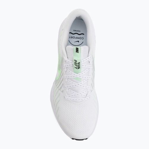 Moteriški bėgimo batai Nike Run Defy white/cucumber calm/black/illusion green