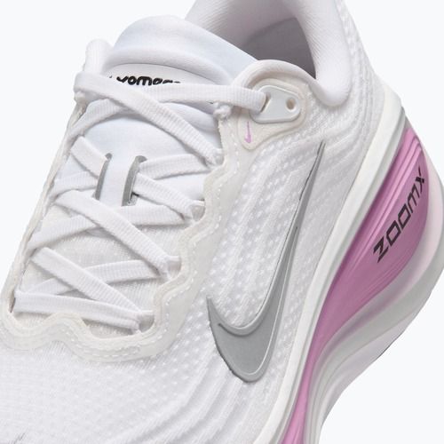 Moteriški bėgimo batai Nike Vomero Plus white/bleached lilac/metallic silver