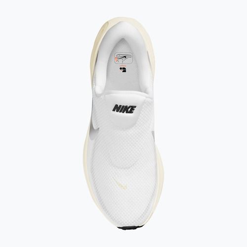 Moteriški bėgimo batai Nike Revolution 8 EasyOn white/sail/black/metallic silver