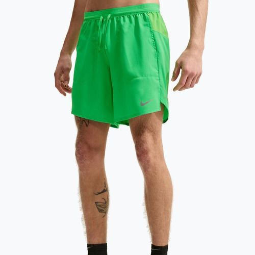 Vyriški bėgimo šortai Nike Stride Dri-Fit Brief-Lined 7" green spark