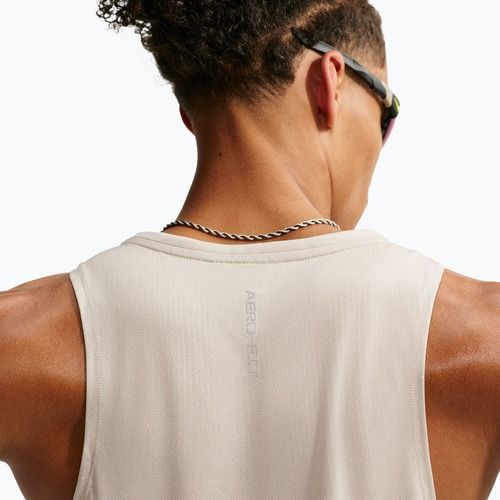Vyriški bėgimo marškinėliai Nike Stride cream Ii/sail