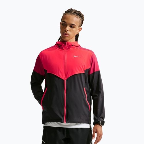 Vyriška bėgimo striukė Nike Impossibly Light Windrunner black/light crimson/tough red