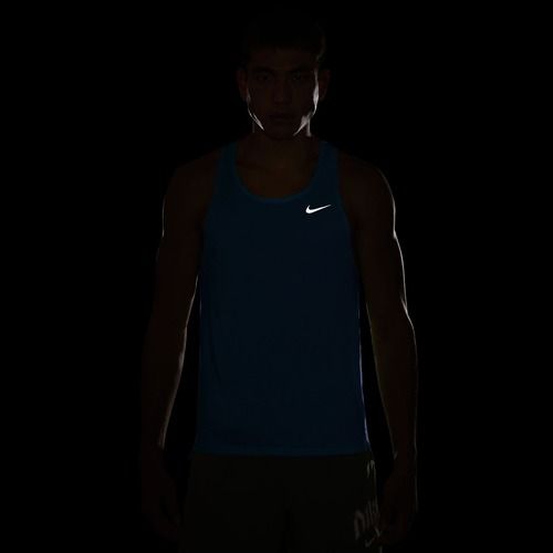 Vyriški bėgimo marškinėliai Nike Fast Dri-Fit light current blue