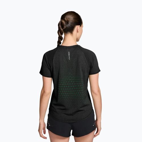 Moteriški bėgimo marškinėliai Nike Swift Aero-Fit black/light green spark