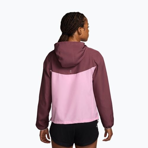 Moteriška bėgimo striukė Nike Tempo Windrunner pink smoke/pink rise