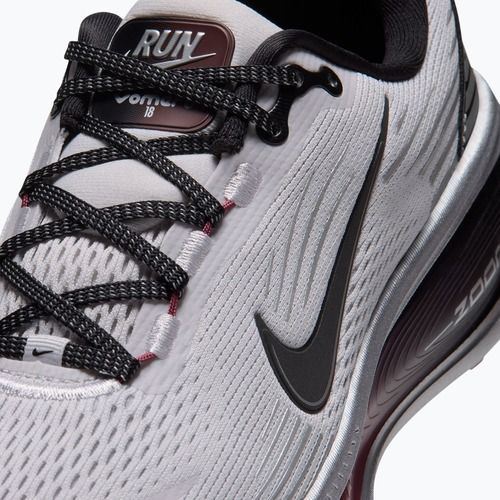 Moteriški bėgimo batai Nike Vomero 18 vast grey/metallic silver/black